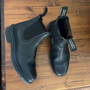 Blundstone women’s dress boot #063